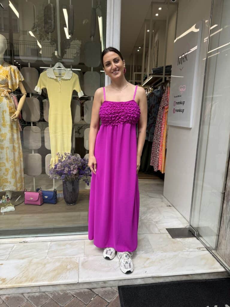 Φόρεμα με σφηκοφωλιά