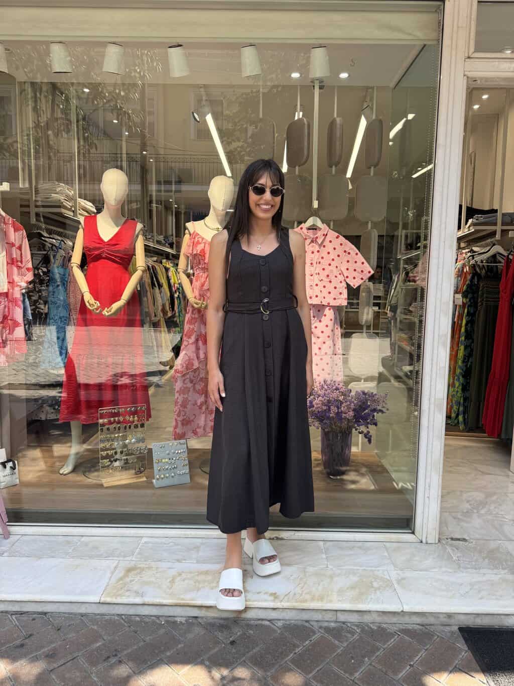 Φόρεμα με ζώνη Μαύρο