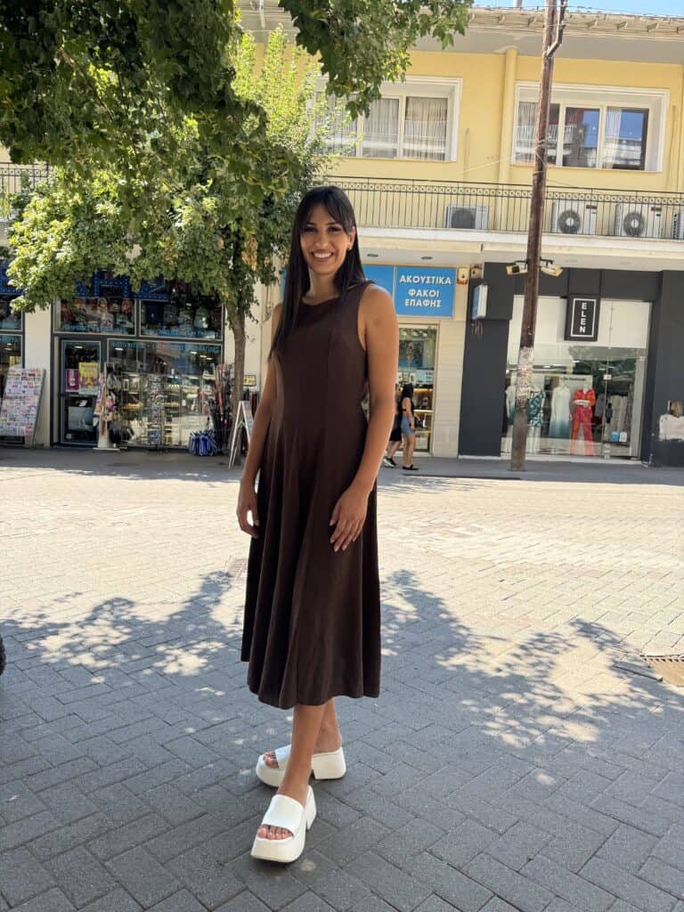 Φόρεμα με ζώνη