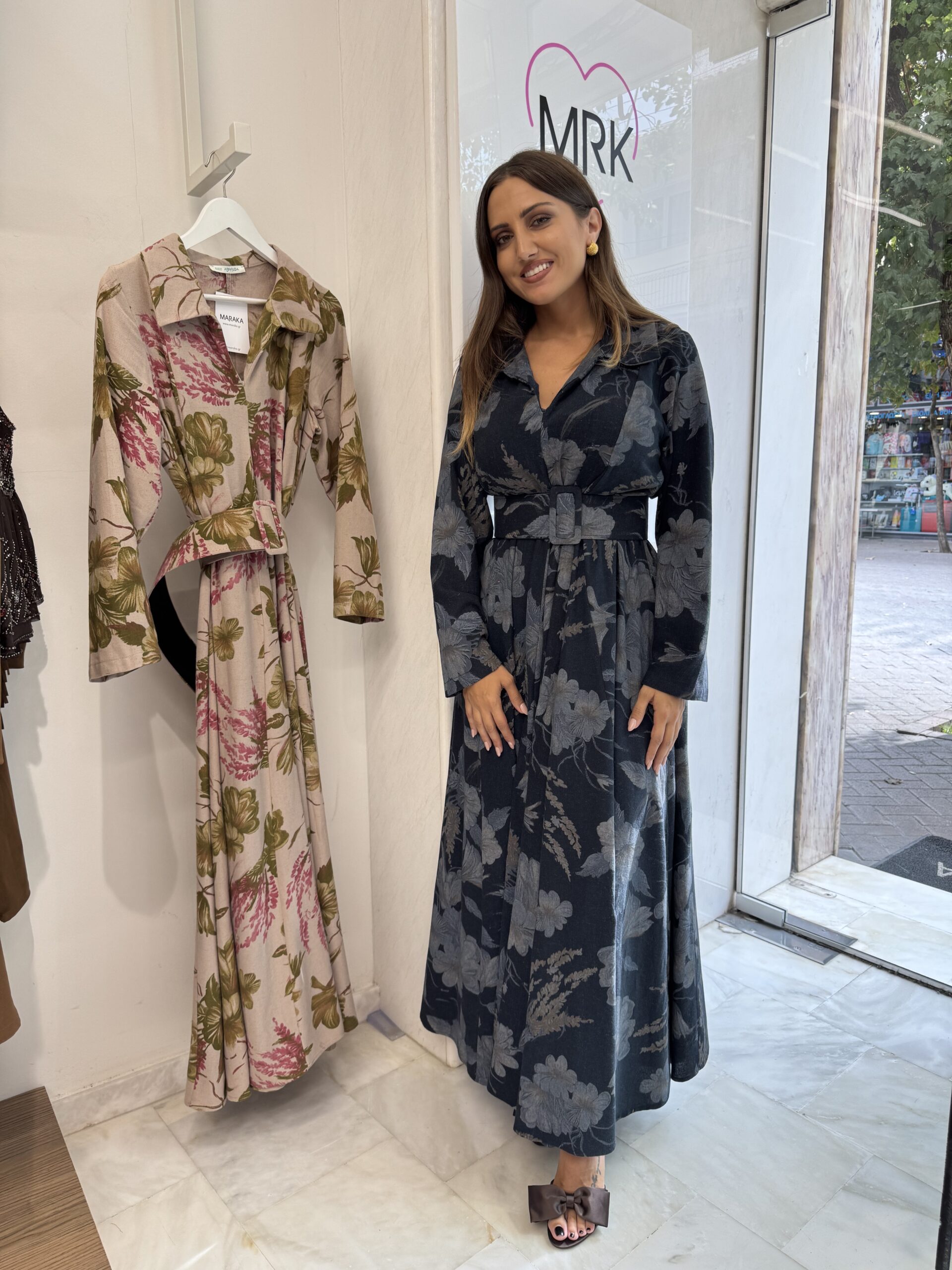 Φόρεμα maxi με ζώνη