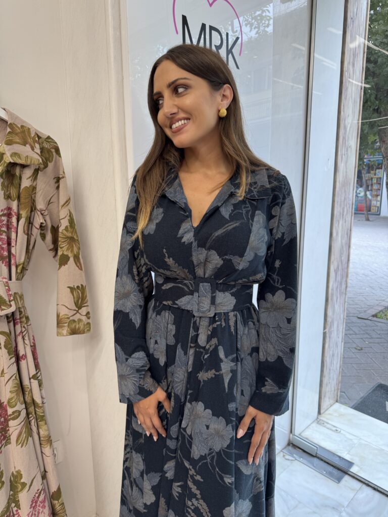 Φόρεμα maxi με ζώνη