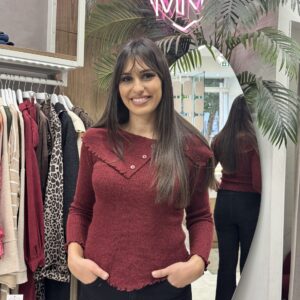 Μπλούζα με ανοιχτούς ώμους