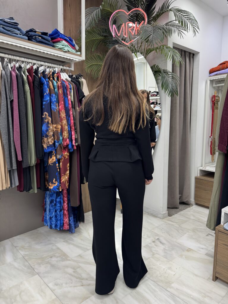 Φόρμα μεσάτη με ζώνη