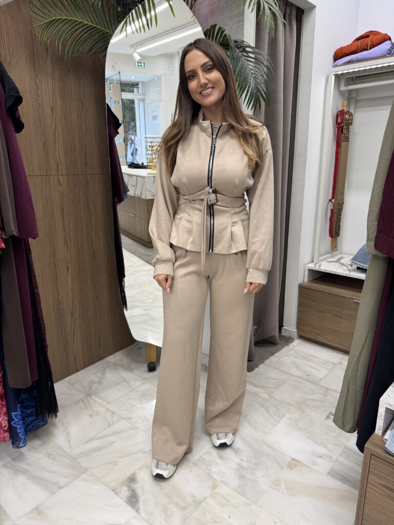 Φόρμα μεσάτη με ζώνη