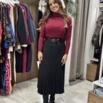 Φούστα πλισέ σουέτ