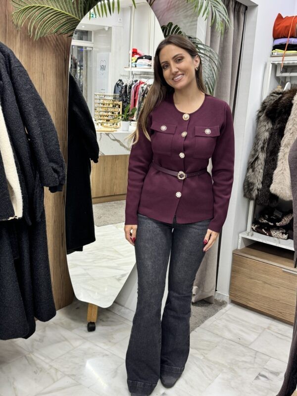 Ζακέτα με χρυσα κουμπιά