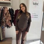 Μπλούζα με μανίκι δαντέλα