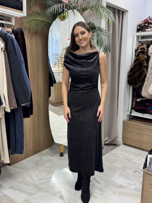 Αμάνικο φόρεμα ντραπέ