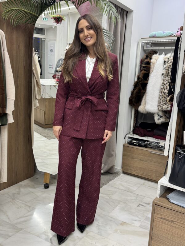 Κοστούμι με στρας