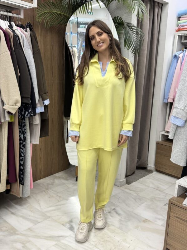 Σετ με γιακά