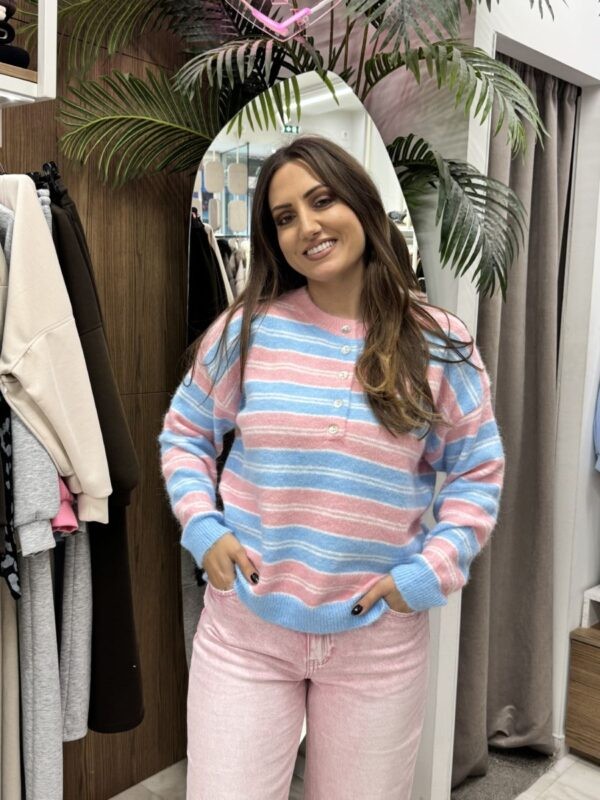 Μπλούζα ριγέ με στρογγυλή λαιμόκοψη