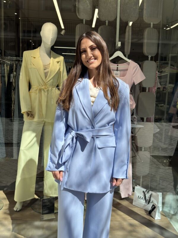 Κοστούμι με ζώνη