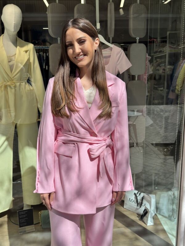 Κοστούμι με ζώνη