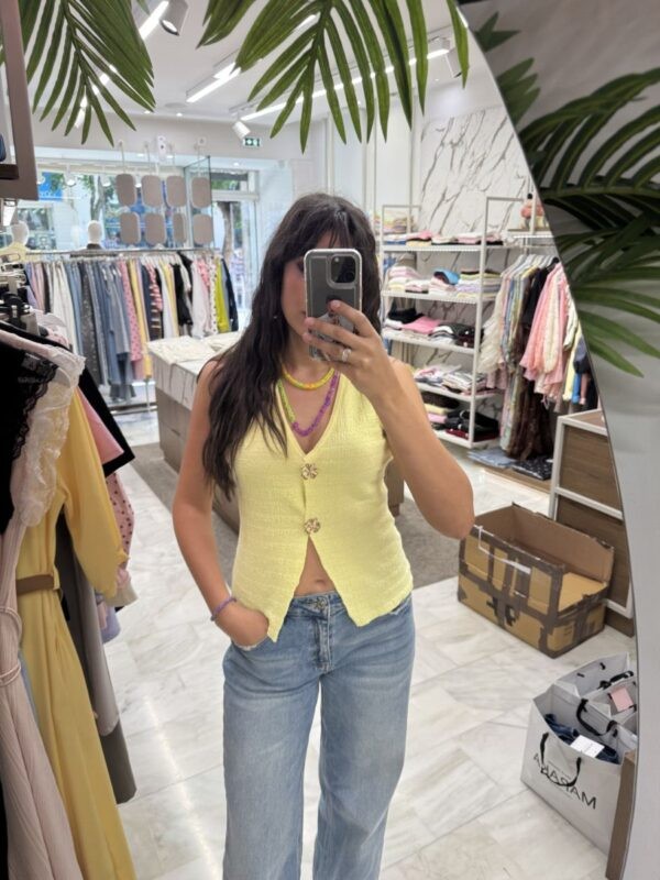 Αμάνικη μπλούζα με κουμπιά