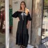 Φόρεμα με έξω ώμους