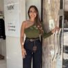 Μπλούζα μ έναν ώμο χακί Μπλούζα με έναν ώμο