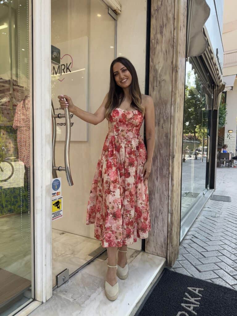 Φόρεμα midi με cups