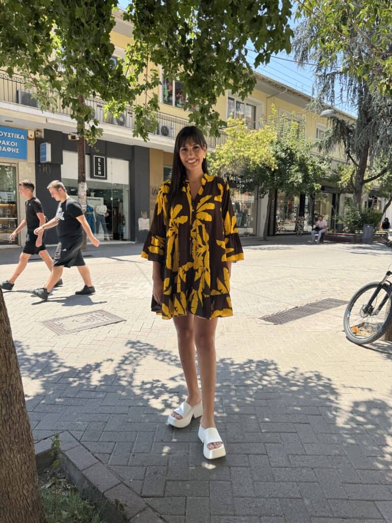 Φόρεμα Κοντό Μακρυμάνικο