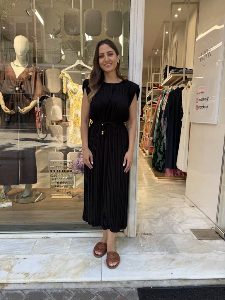 Φόρεμα αμάνικο με Βάτα