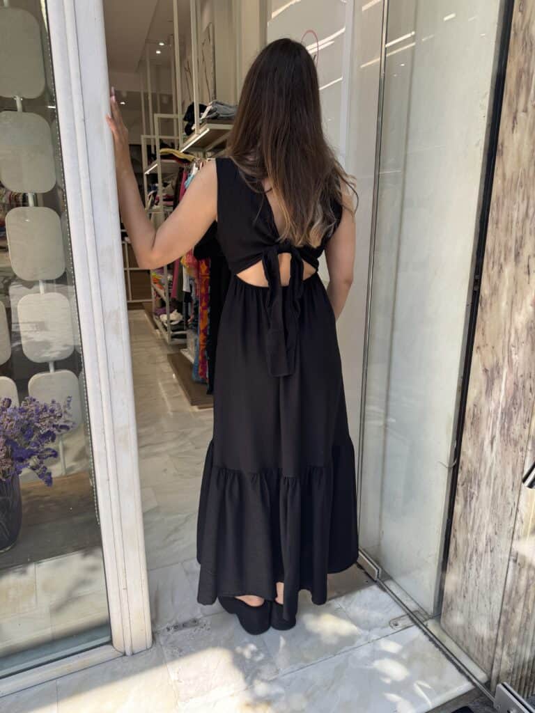 Φόρεμα μαύρο πίσω όψη Φόρεμα με δέσιμο Χακί