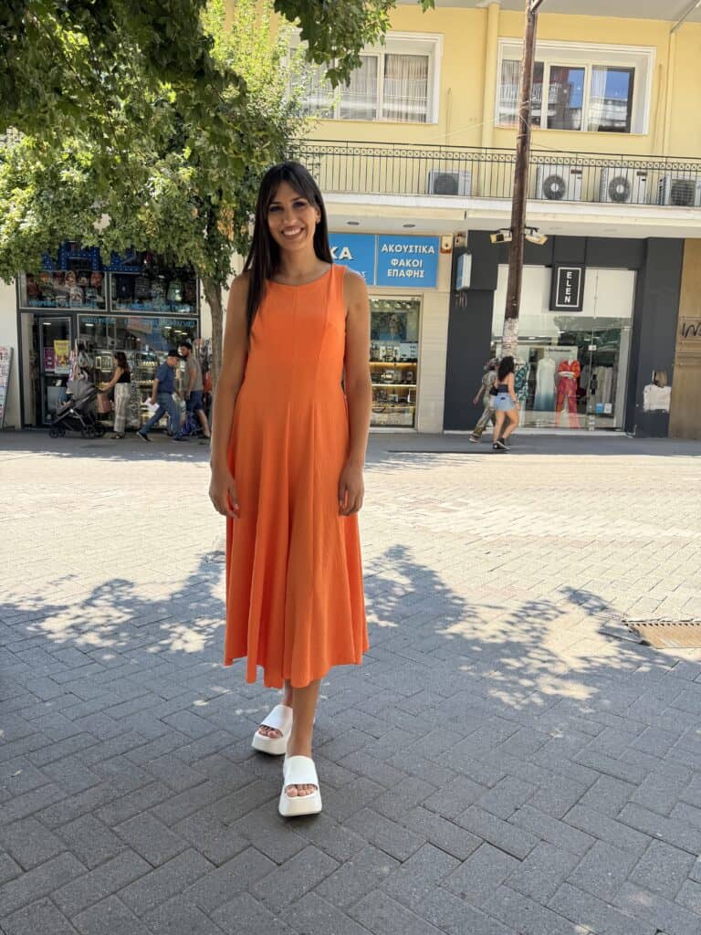 Φόρεμα με ζώνη