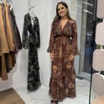 Φόρεμα με δέσιμο στο στήθος