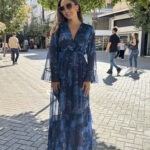 Φόρεμα με δέσιμο στο στήθος