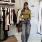 Μπλούζα με cups στο στήθος