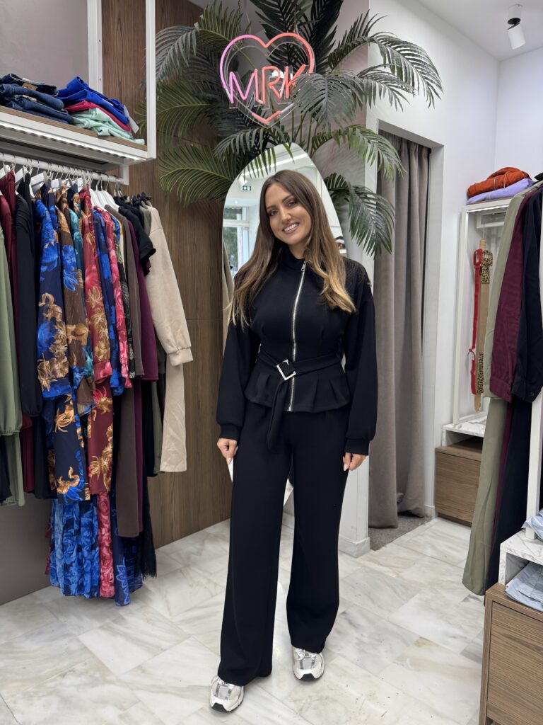 Φόρμα μεσάτη με ζώνη