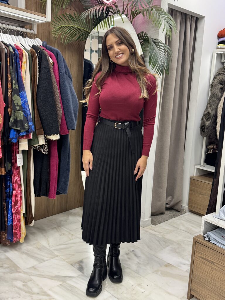 Φούστα πλισέ σουέτ