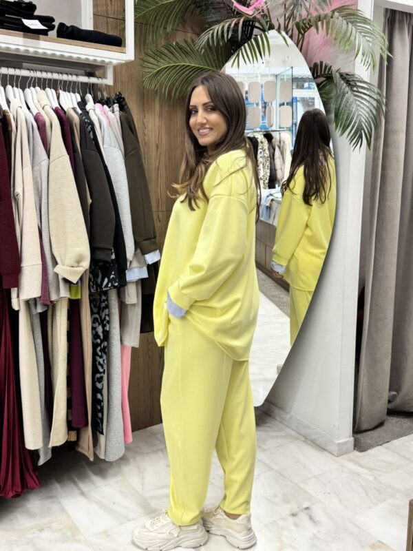 Σετ με γιακά